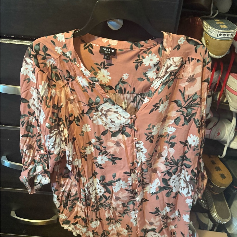Torrid Floral Blouse in Pink and White